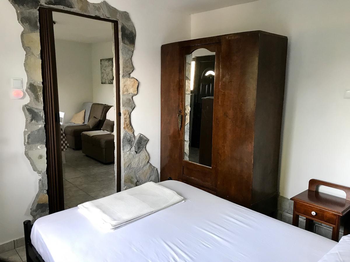 Gourgiana Apartments Ανδρίτσαινα Εξωτερικό φωτογραφία